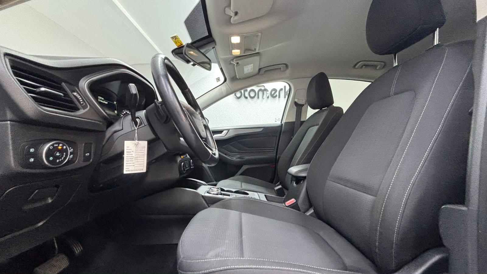 FORD FOCUS 16